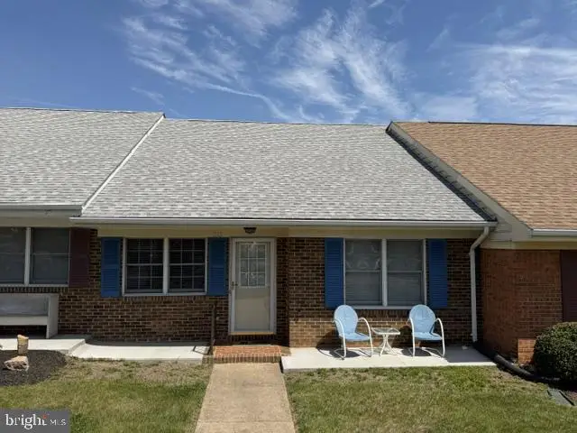 212 Pelham Dr, New Market, VA 22844 - #1