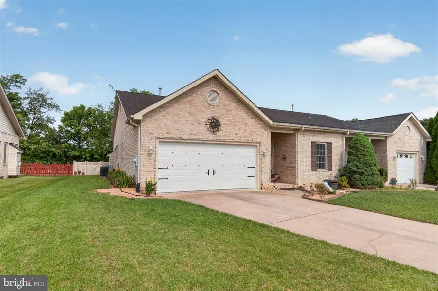 1222 White Rock Ct, Woodstock, VA 22664 - #2