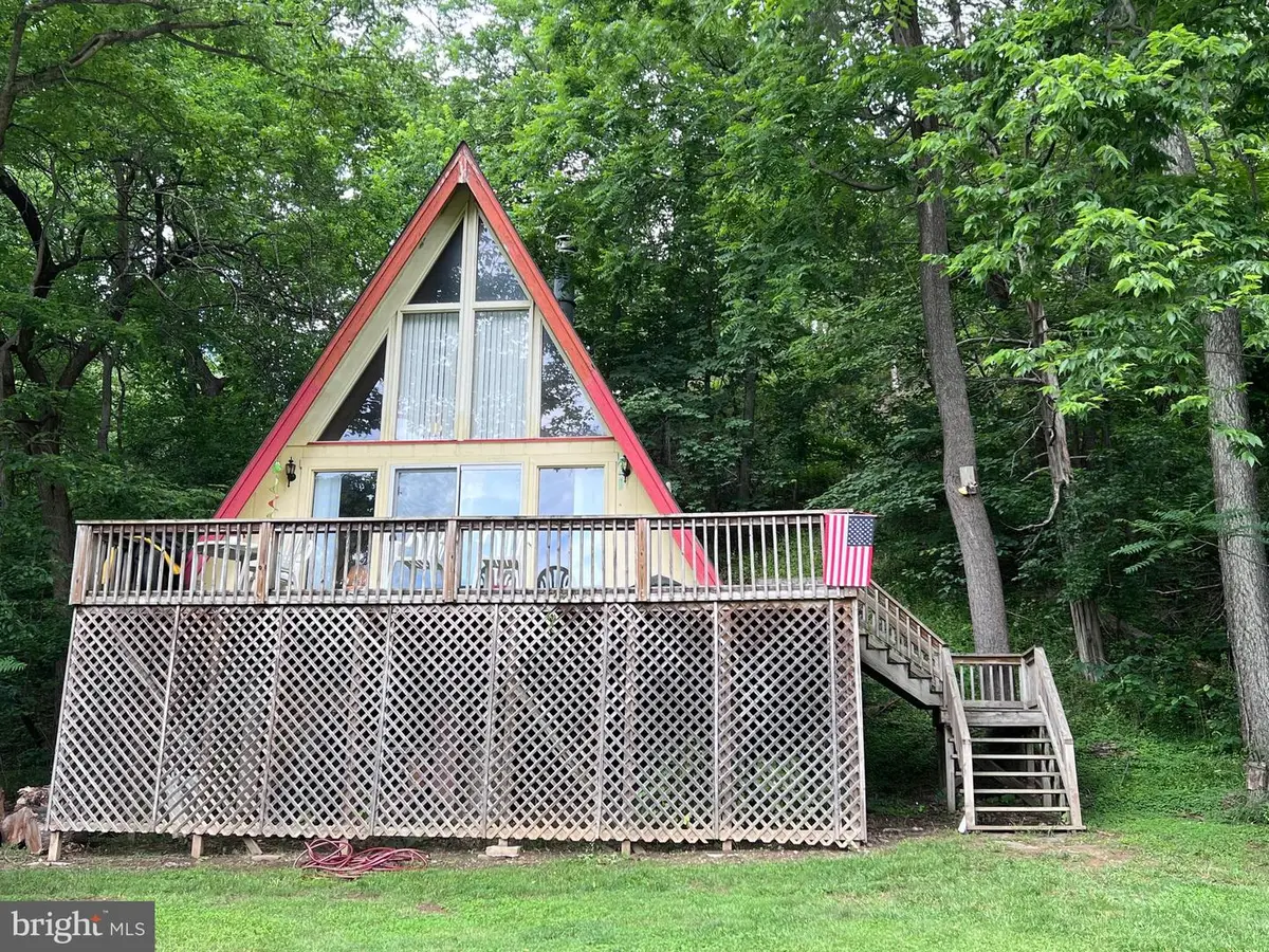 444 Deer Meadow Dr, Strasburg, VA 22657 - #1