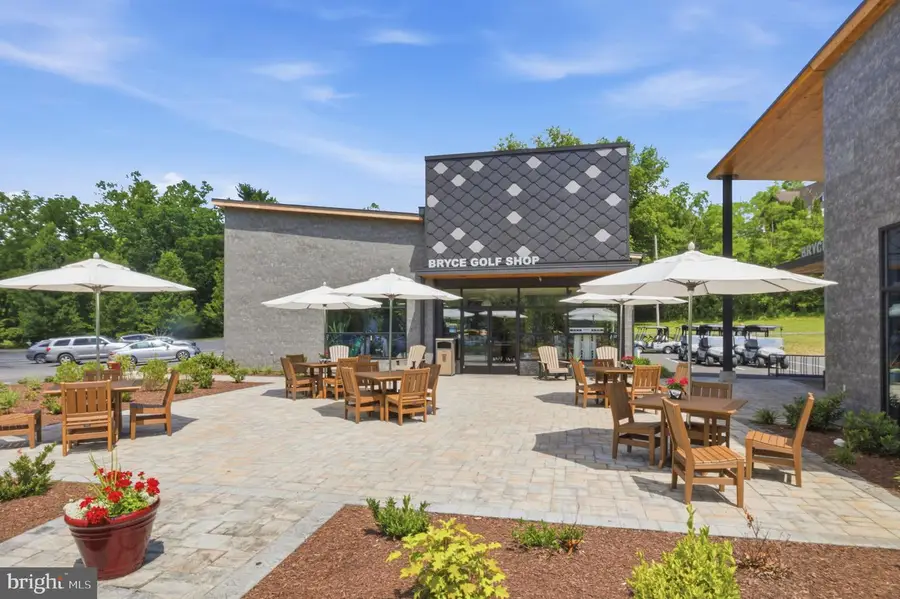 1836 Fairway Dr #213, Basye, VA 22810 - #3