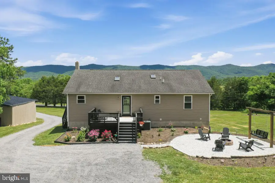 1511 Boliver Rd, Fort Valley, VA 22652 - #2