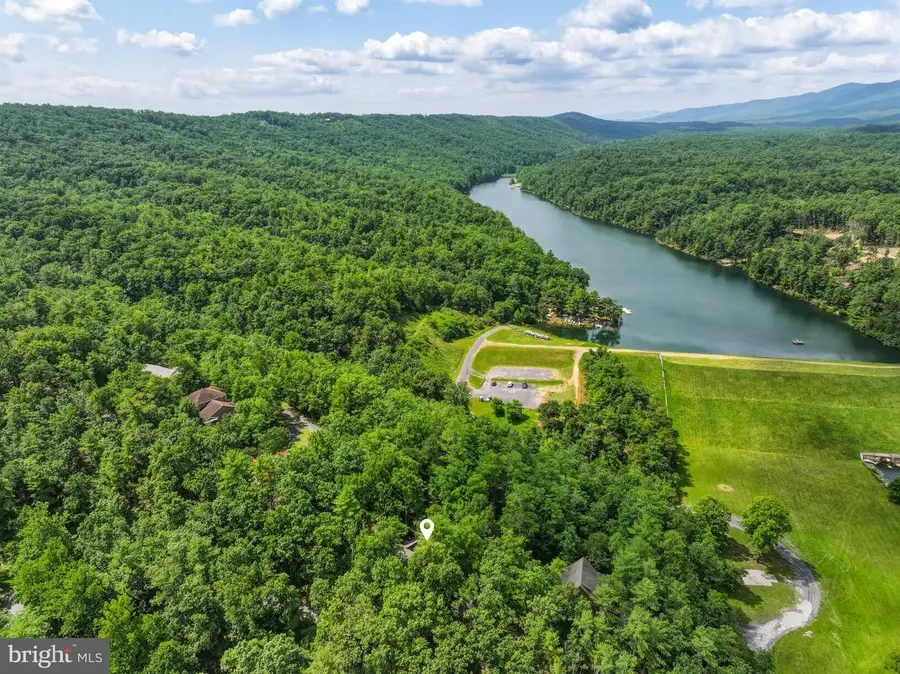 203 Brenda Ln, Basye, VA 22810 - #3
