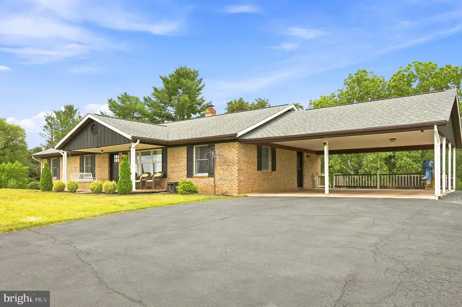 17747 Senedo Rd, Edinburg, VA 22824 - #2