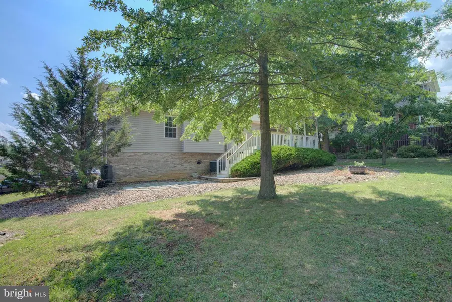 47 Stuart Ct, Strasburg, VA 22657 - #3