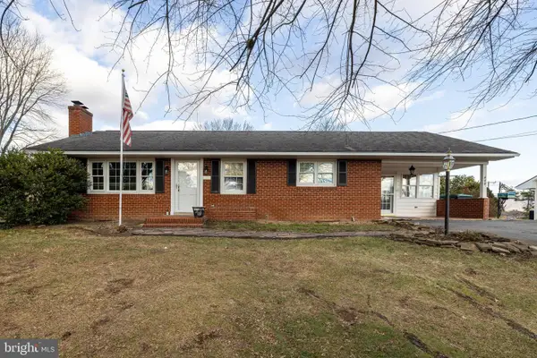 410 W North St, WOODSTOCK, VA 22664