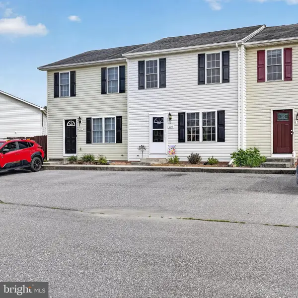 103 Kadies Ln, EDINBURG, VA 22824