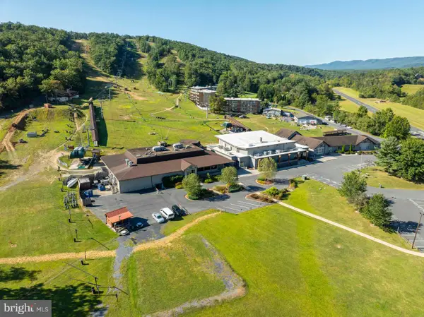 1836 Fairway #213, BASYE, VA 22810