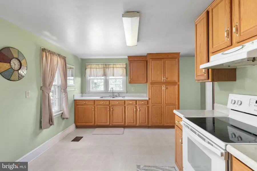 93 Meadow Mills Rd, Strasburg, VA 22657 - #3
