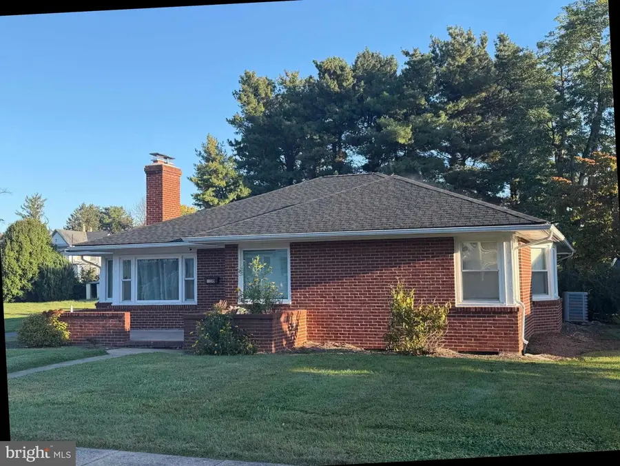 150 Shannon Ave, Mount Jackson, VA 22842 - #2