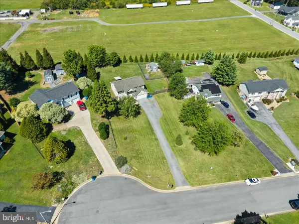 816 Burgess, WOODSTOCK, VA 22664