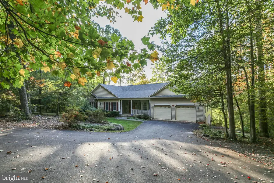 12805 Lake Wilderness Ln, Spotsylvania, VA 22551 - Image #2