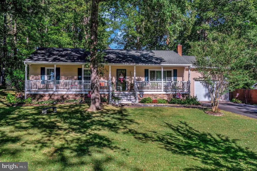 844 Stonewall Ln, Fredericksburg, VA 22407 - Image #3