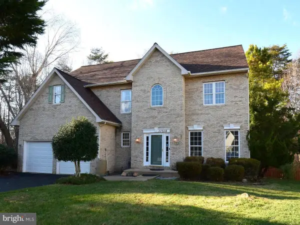 11016 N Lamont Ct, FREDERICKSBURG, VA 22407