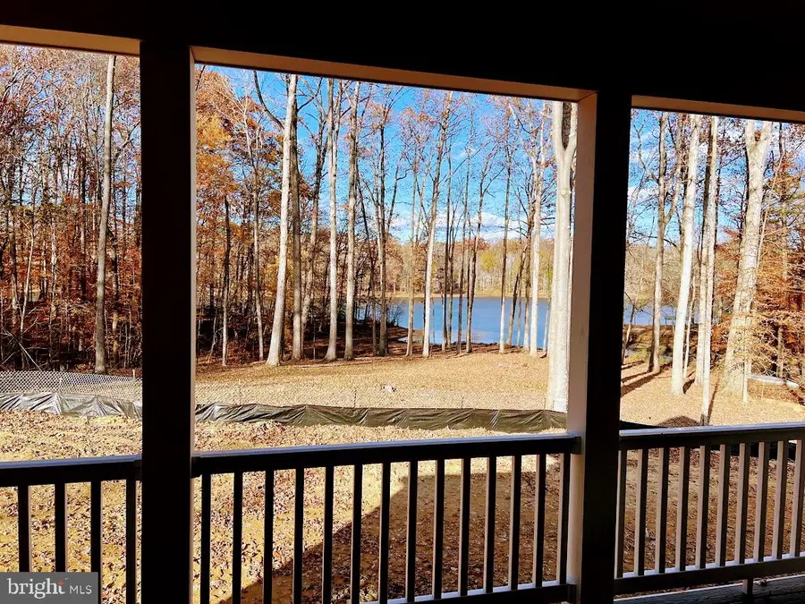 10416 Ni River Dr, Spotsylvania, VA 22553 - Image #2