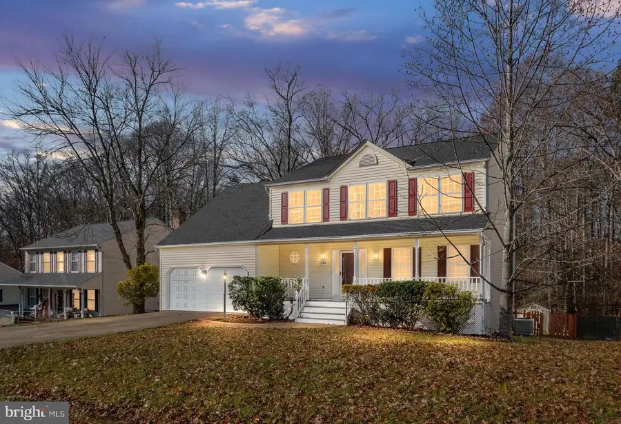 11818 Hickory Creek Dr, Fredericksburg, VA 22407 - Image #2