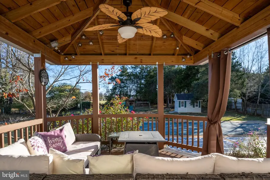 7508 Daughtry Dr, Fredericksburg, VA 22407 - Image #3