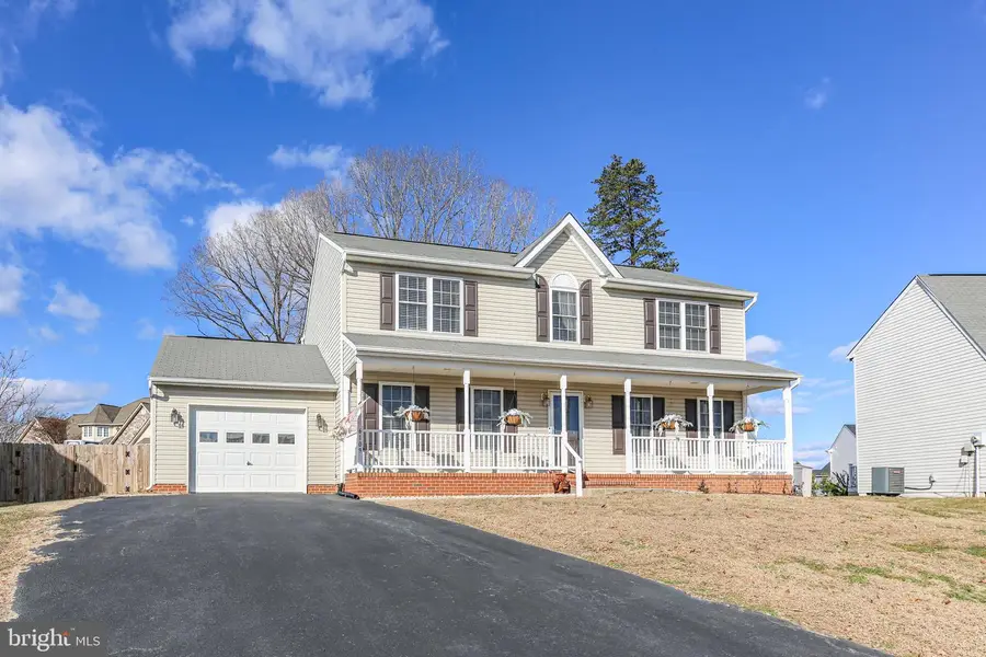 6109 Sunny Meadows Dr, Fredericksburg, VA 22407 - Image #2