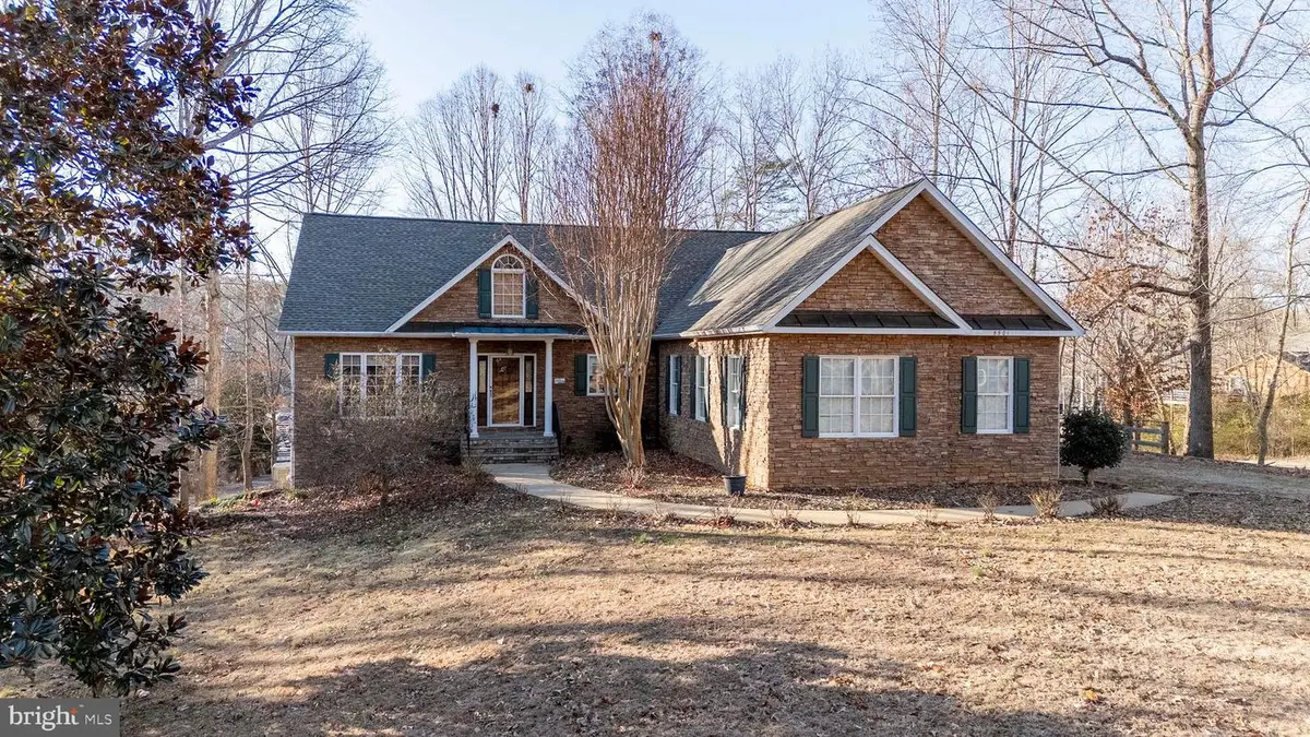 5501 Hickory Tree Ln, Mineral, VA 23117 - Image #1