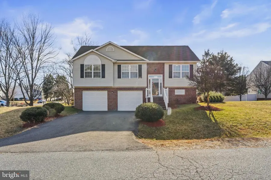 6414 Basil Ct, Fredericksburg, VA 22407 - Image #2