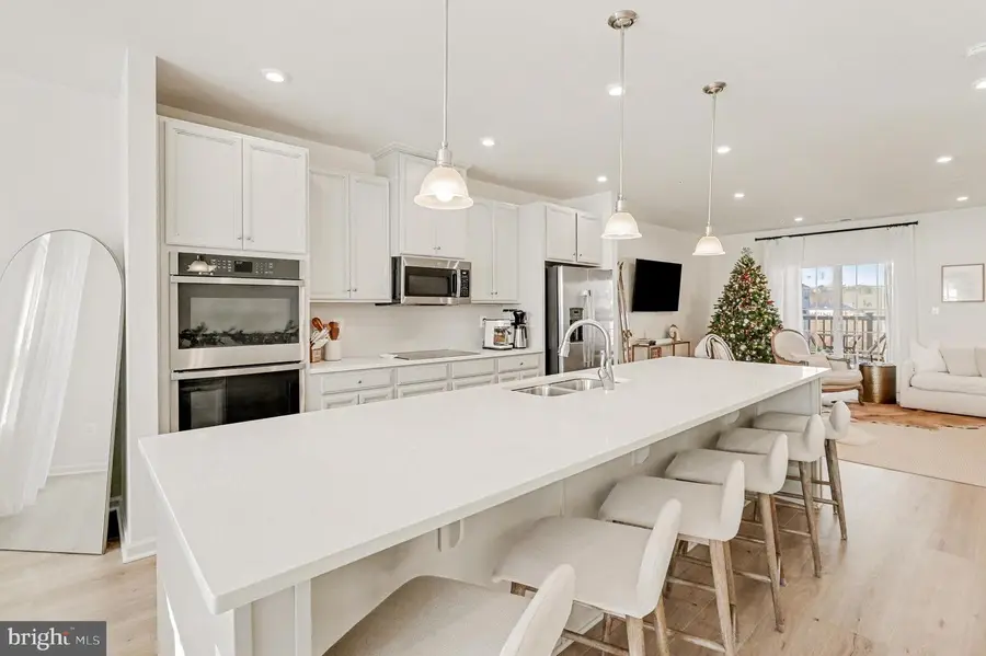 7913 Independence Dr, Spotsylvania, VA 22553 - Image #2