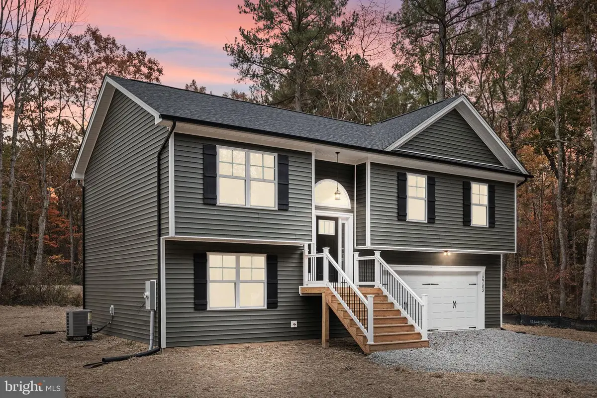 12703 Plantation Dr, Spotsylvania, VA 22551 - #1