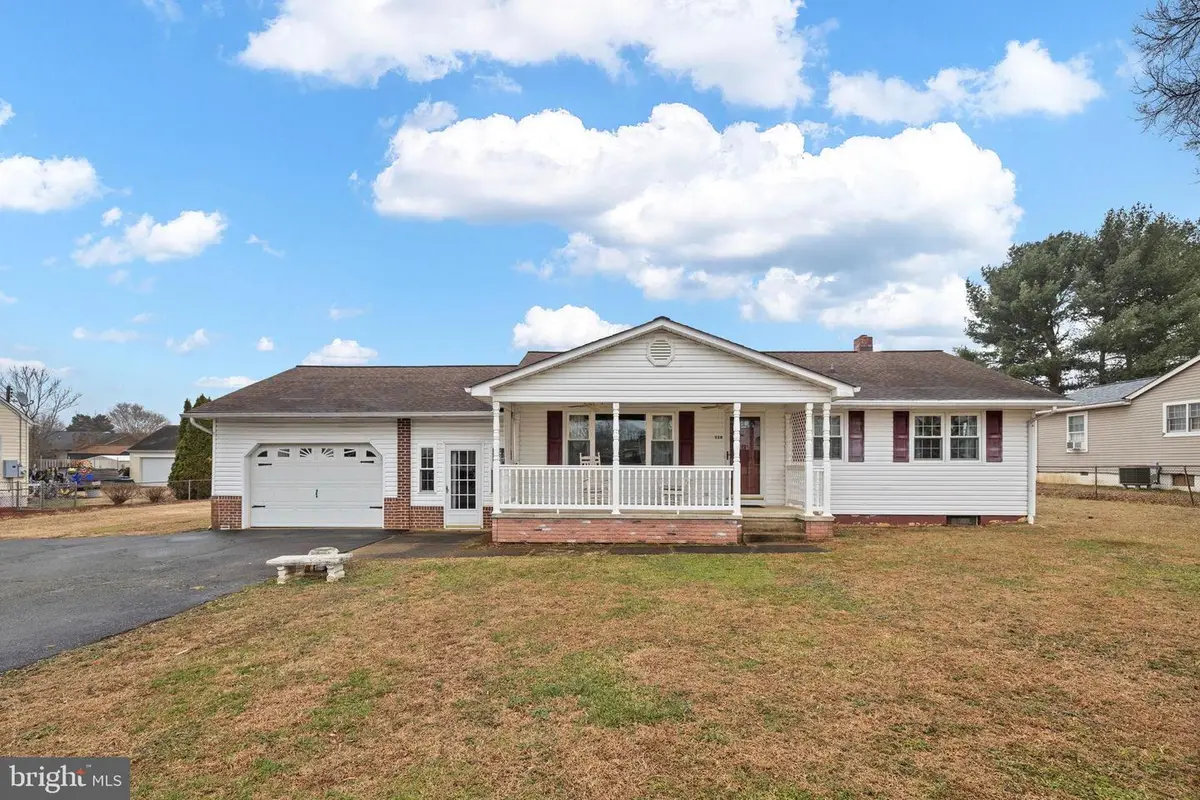 114 Hamilton St, Fredericksburg, VA 22408 - #1