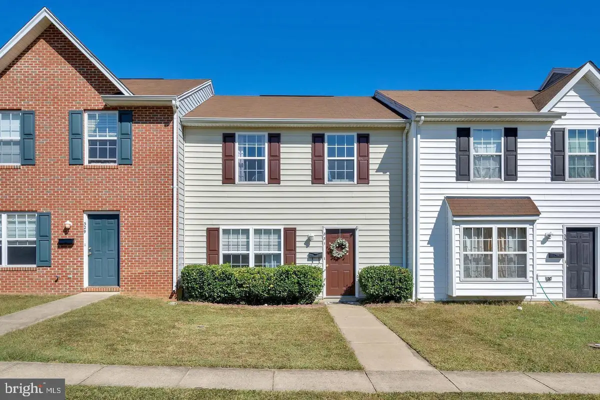 331 Ellery Ct, Fredericksburg, VA 22408 - #1