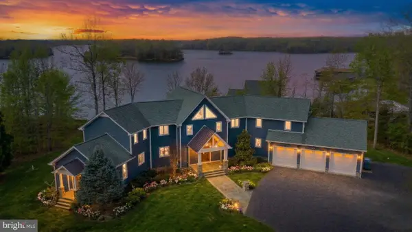 3804 Outer Banks Ln, BUMPASS, VA 23024