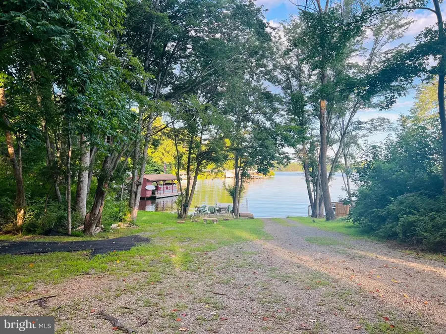 3631 Breaknock Rd, Bumpass, VA 23024 - #3