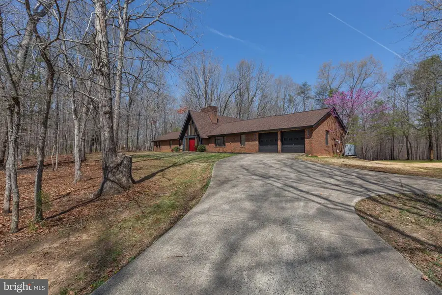 9313 Bellwood Dr, Fredericksburg, VA 22407 - #3