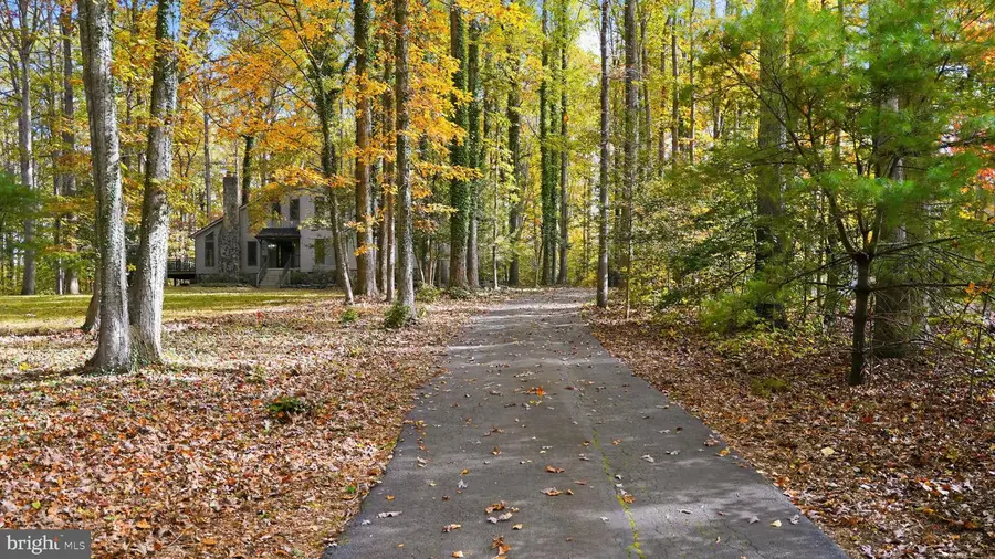 8805 Pepperidge Dr, Spotsylvania, VA 22553 - #2