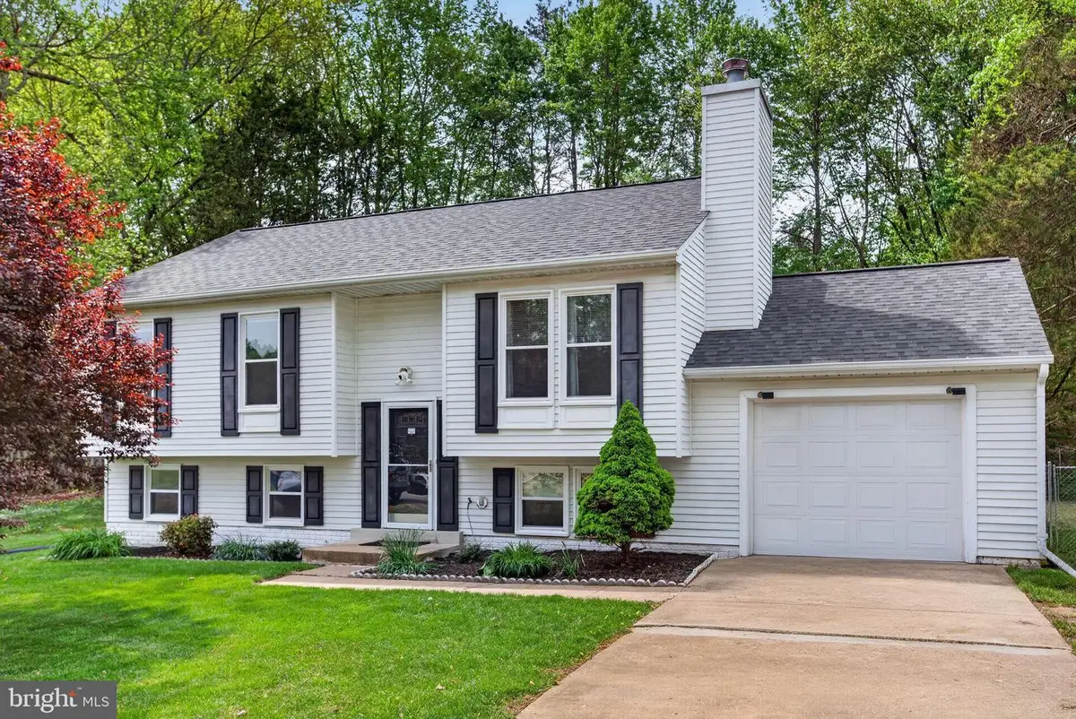 6914 Ridge Way Dr, Fredericksburg, VA 22407 - #1