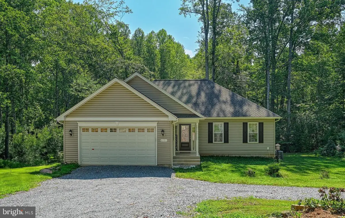 6121 Belmont Rd, Mineral, VA 23117 - #1