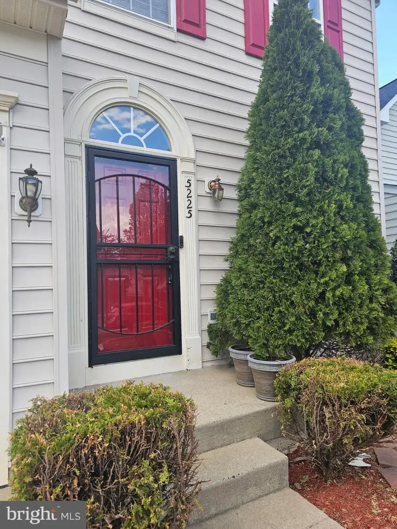 5225 Windbreak Dr, Fredericksburg, VA 22407 - #3
