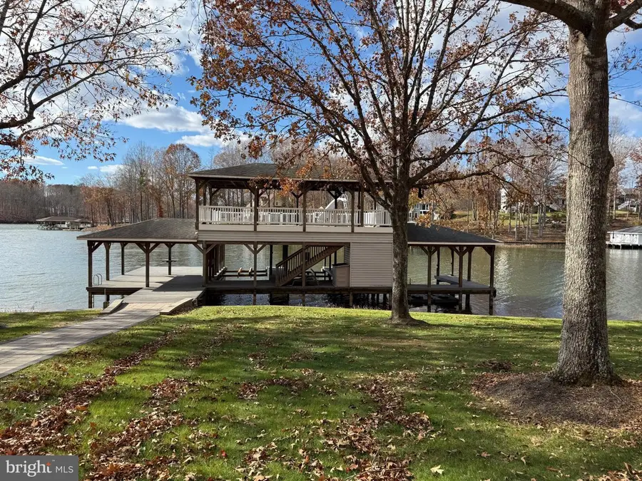 5404 Bazzanella Dr, Mineral, VA 23117 - #2