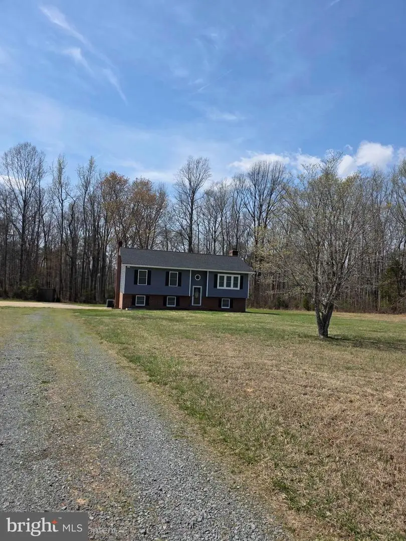 13452 Post Oak Rd, Spotsylvania, VA 22551 - #1