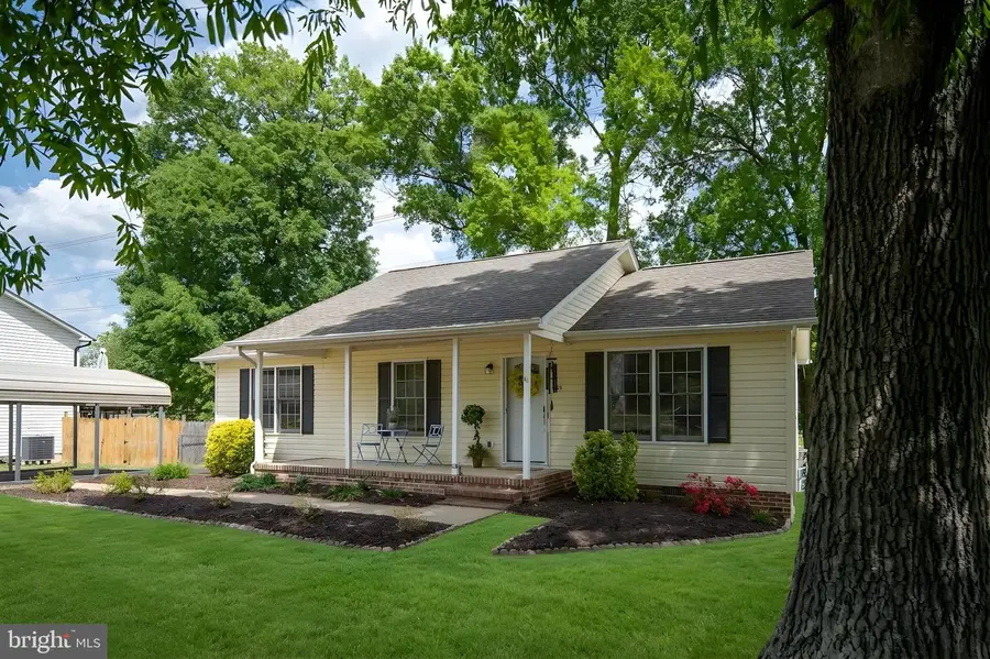 7404 N Katie Dr, Fredericksburg, VA 22407 - #2