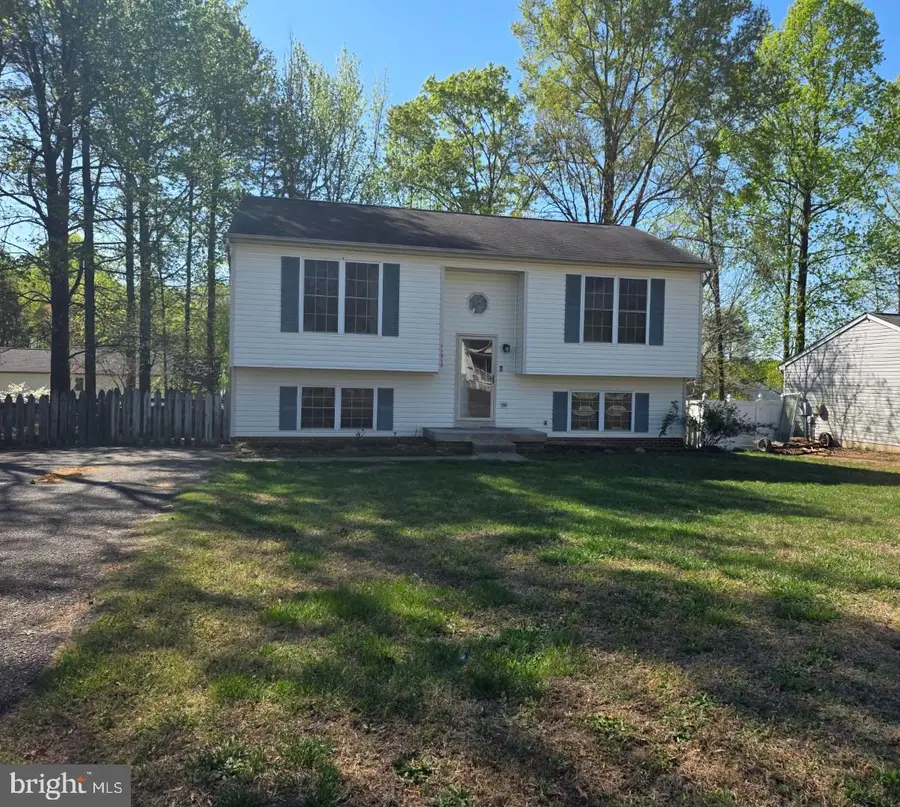 11913 Hunting Ridge Dr, Fredericksburg, VA 22407 - #2