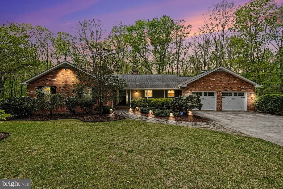 7 River Bluffs Dr, Fredericksburg, VA 22407 - #1