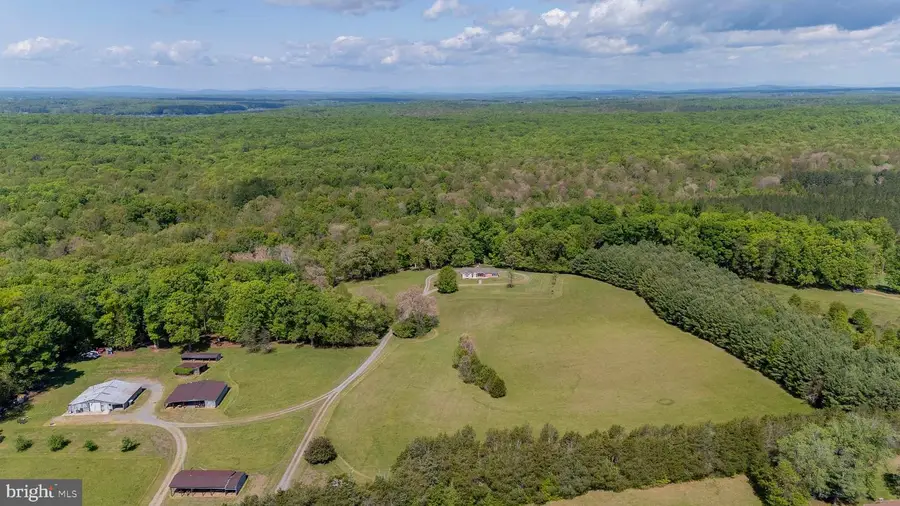 6000 Haleys Mill Rd, Spotsylvania, VA 22551 - #2