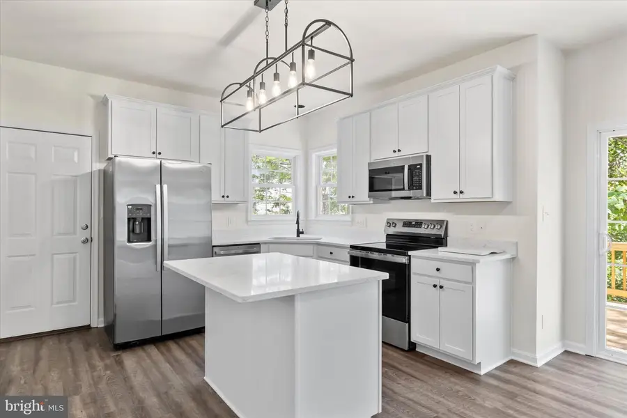 6016 Sunlight Mountain Rd, Spotsylvania, VA 22553 - #2