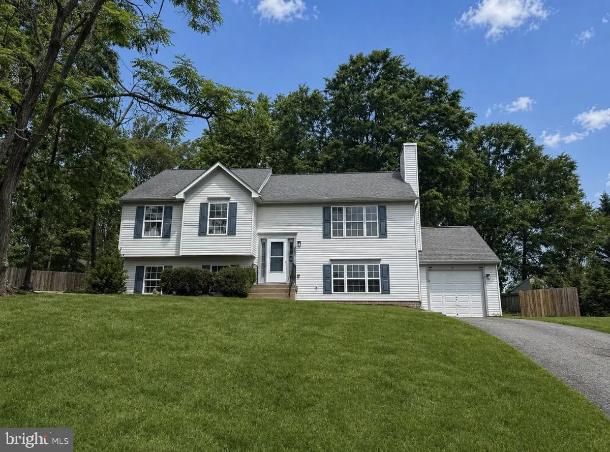5703 Westchester Ln, Fredericksburg, VA 22407 - #1
