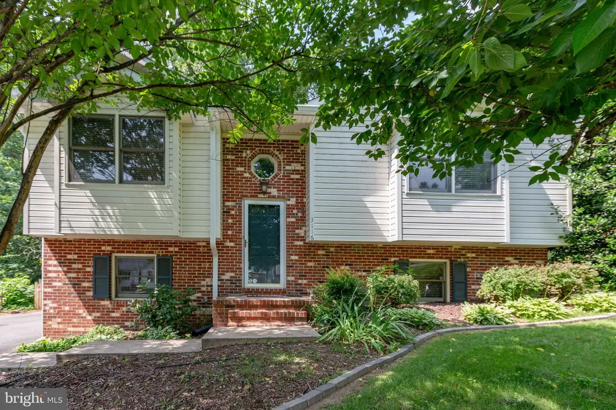 3116 Brown Hill Dr, Fredericksburg, VA 22408 - #1