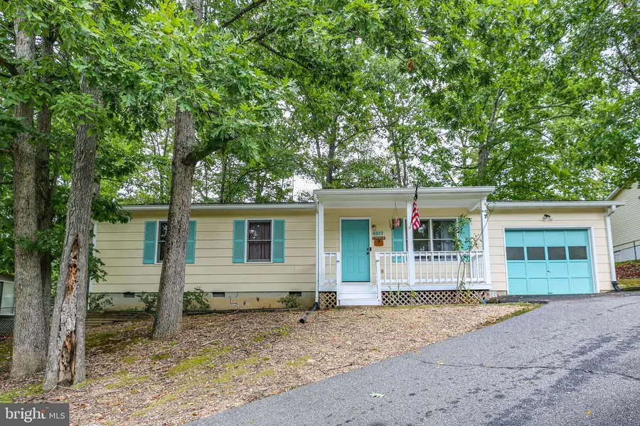 6317 Plantation Forest Dr, Spotsylvania, VA 22553 - #2