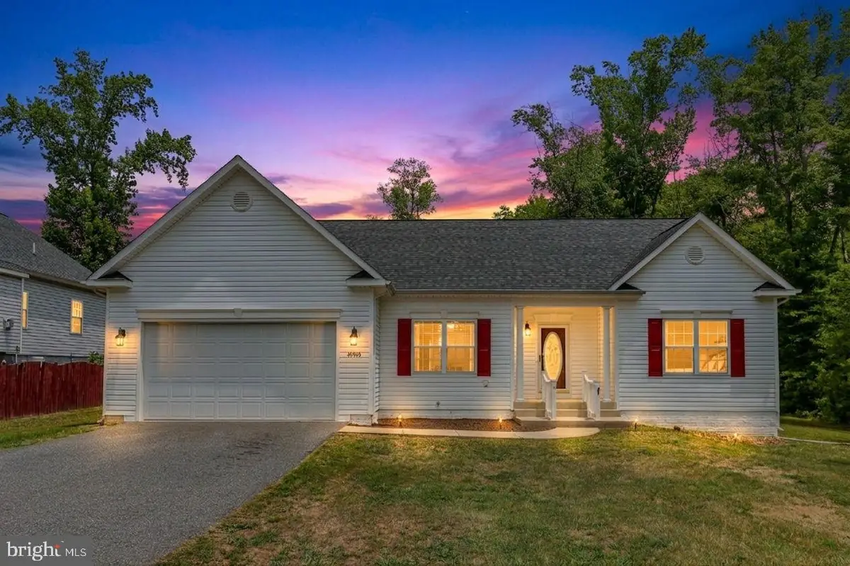 10509 Woodland Dr, Fredericksburg, VA 22407 - #1