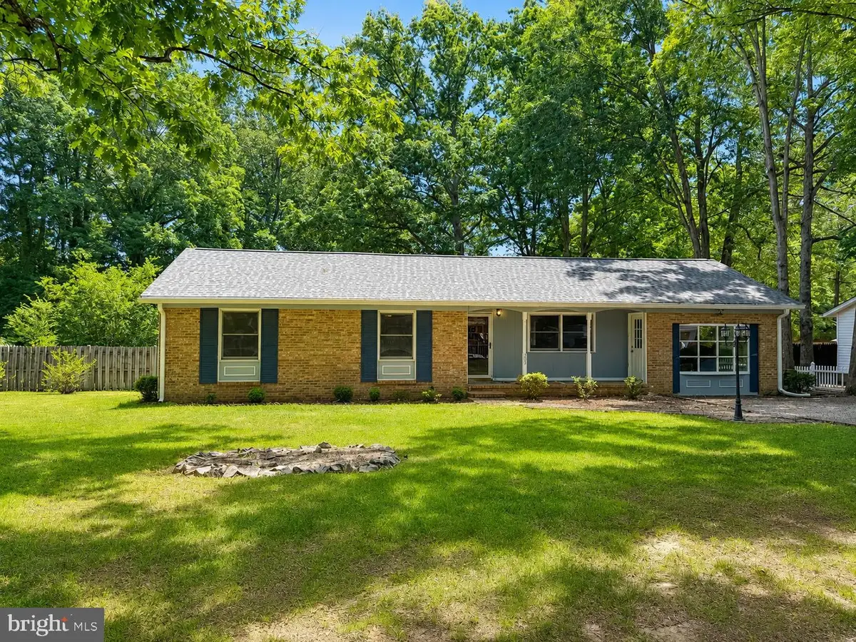 305 Spotslee Dr, Spotsylvania, VA 22551 - #1