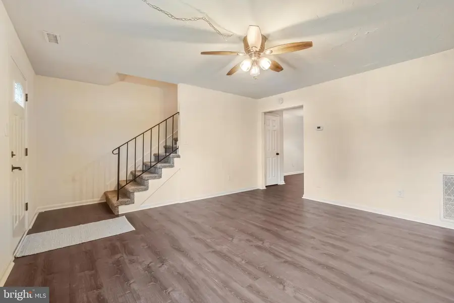 5 Bentley Ct, Fredericksburg, VA 22408 - #3