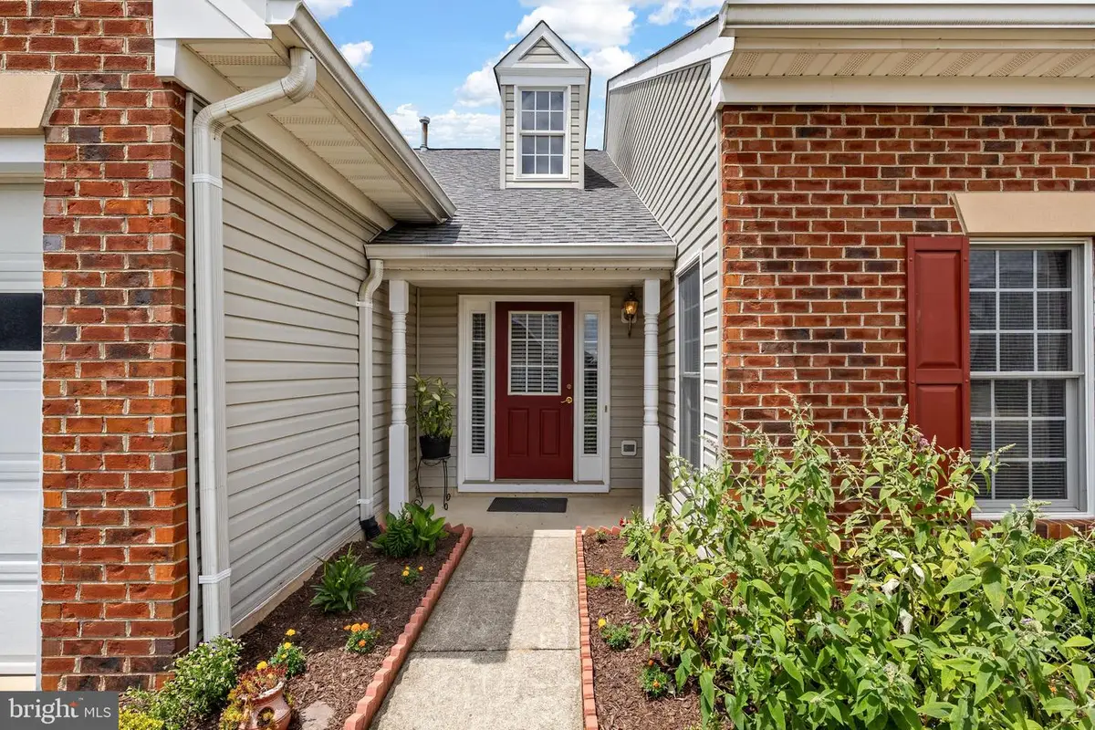 11208 Silversmith Ln, Fredericksburg, VA 22407 - #1