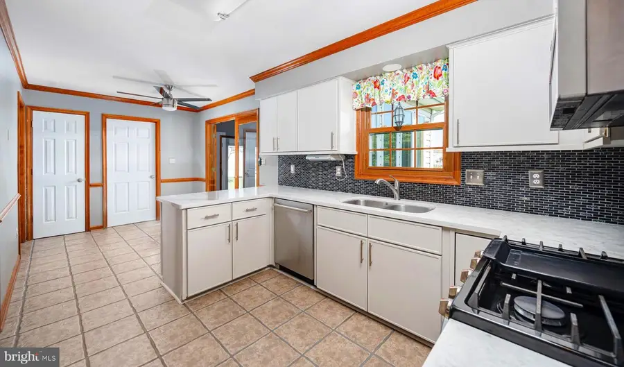 10624 Heather Greens Cir, Spotsylvania, VA 22553 - #3