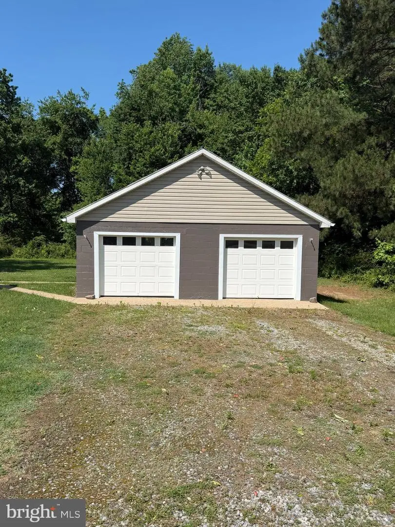 11226 Single Oak Rd, Fredericksburg, VA 22407 - #2